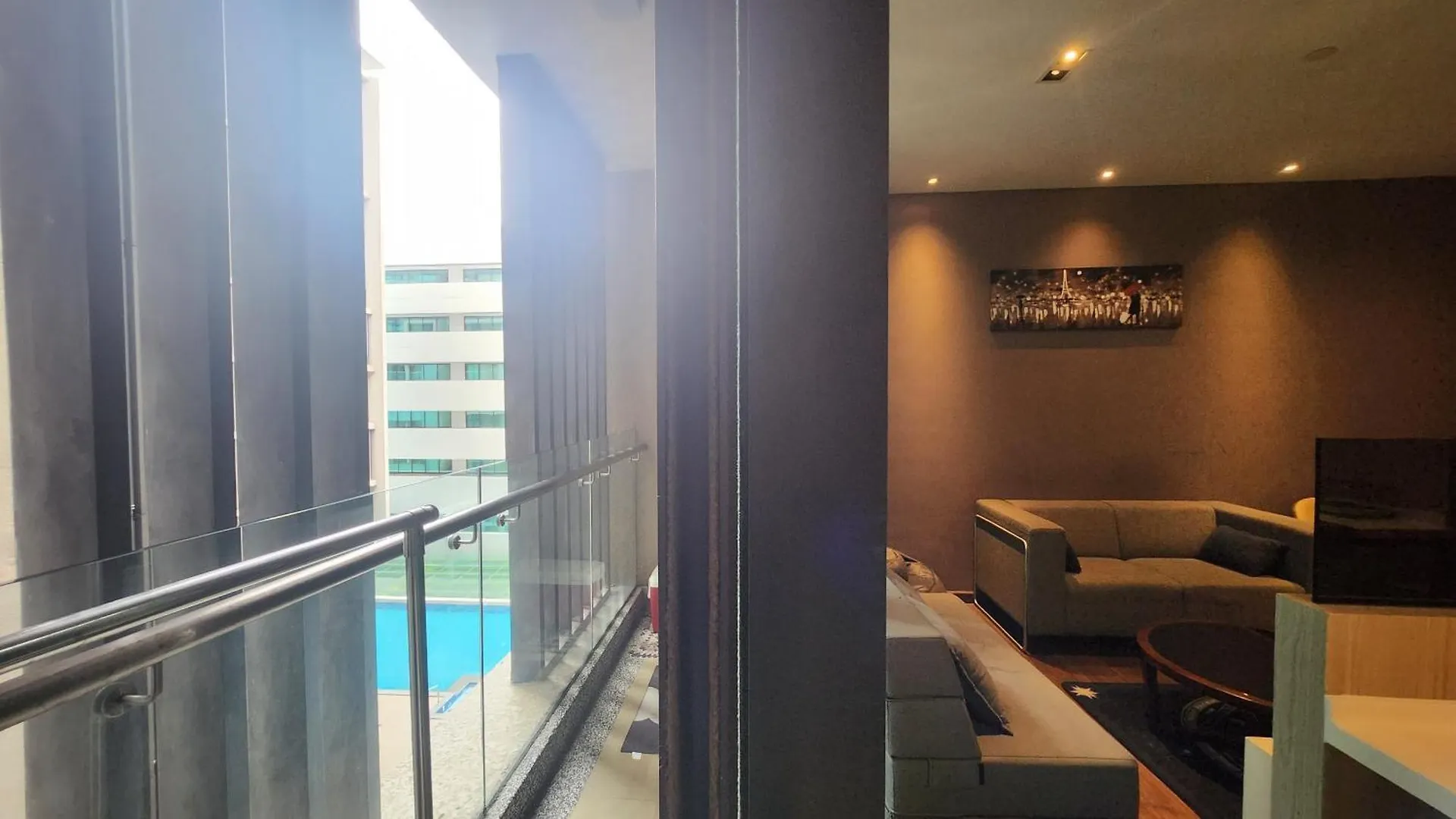 Ξενοδοχείο με διαμερίσματα My Misto Homestay, Riverson Soho Κότα Κιναμπαλού